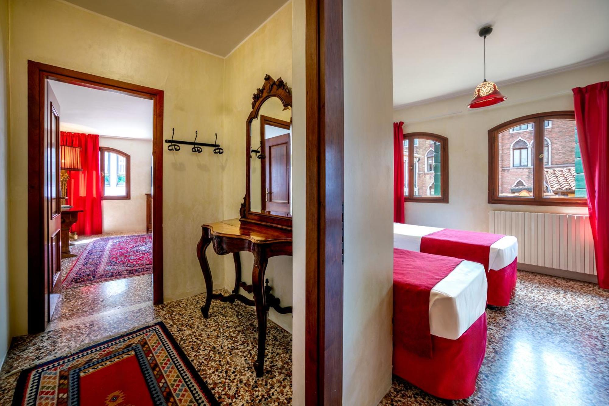 Hotel Palazzo San Luca à Venise Chambre photo
