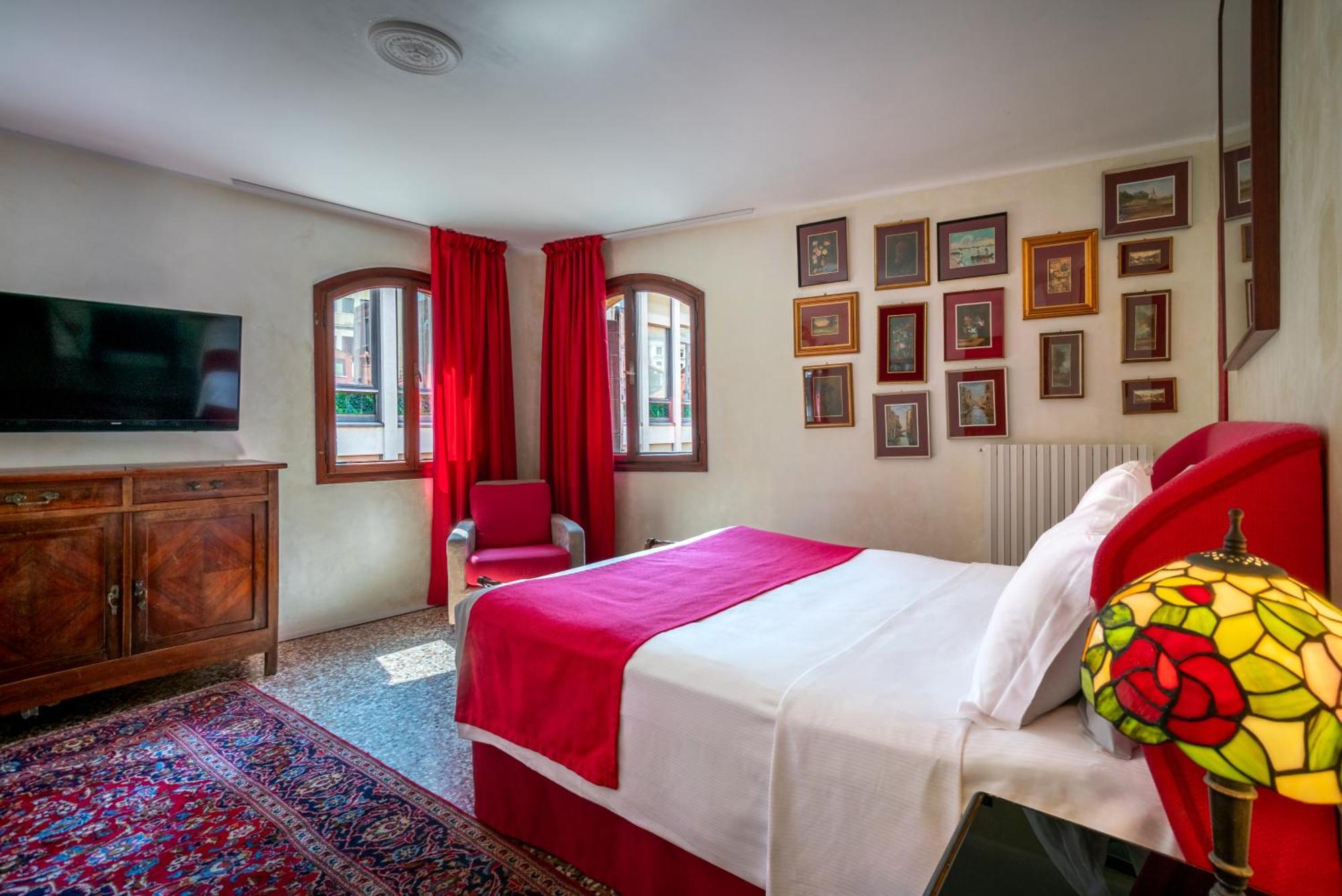 Hotel Palazzo San Luca à Venise Chambre photo