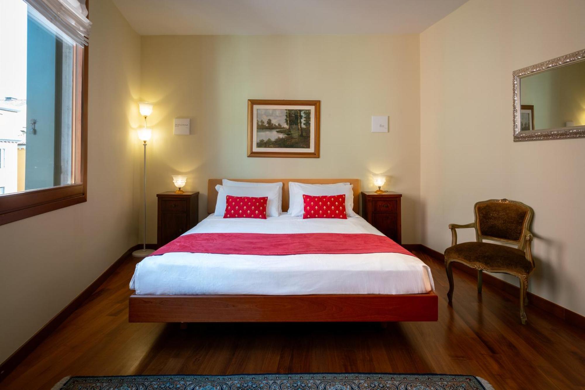 Hotel Palazzo San Luca à Venise Chambre photo